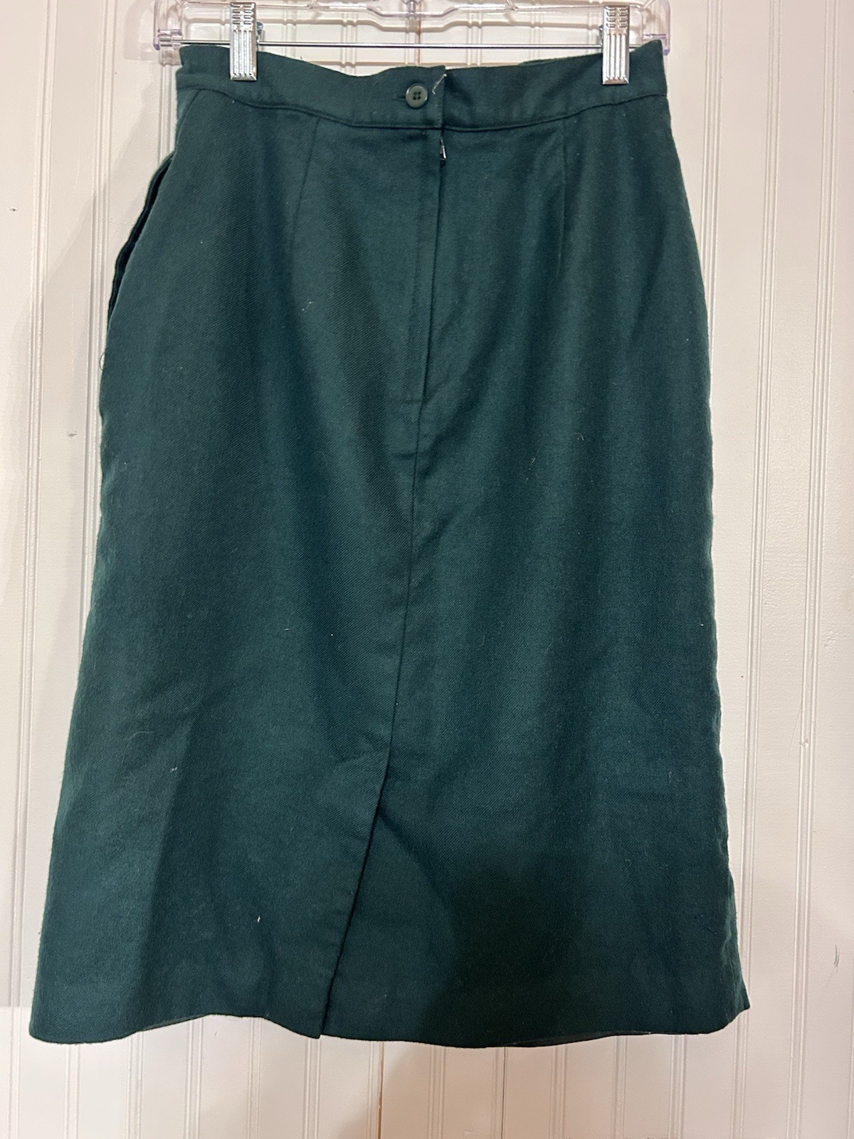 Vintage Green Wool Midi Skirt with Back Zip and Button Size 10 And Pleats