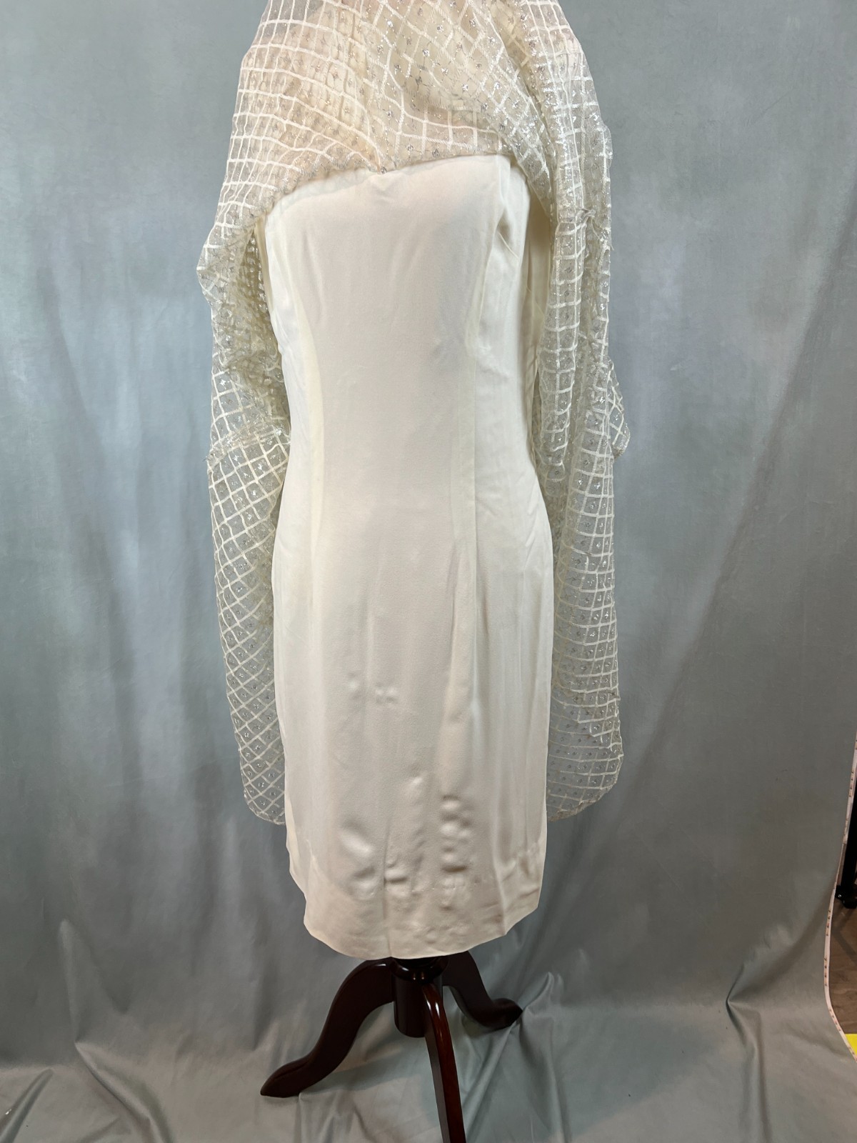 VTG 60’S DESERT FASHIONS LARRY SAKIN CREME SILVER LACE COCKTAIL WEDDING DRESS