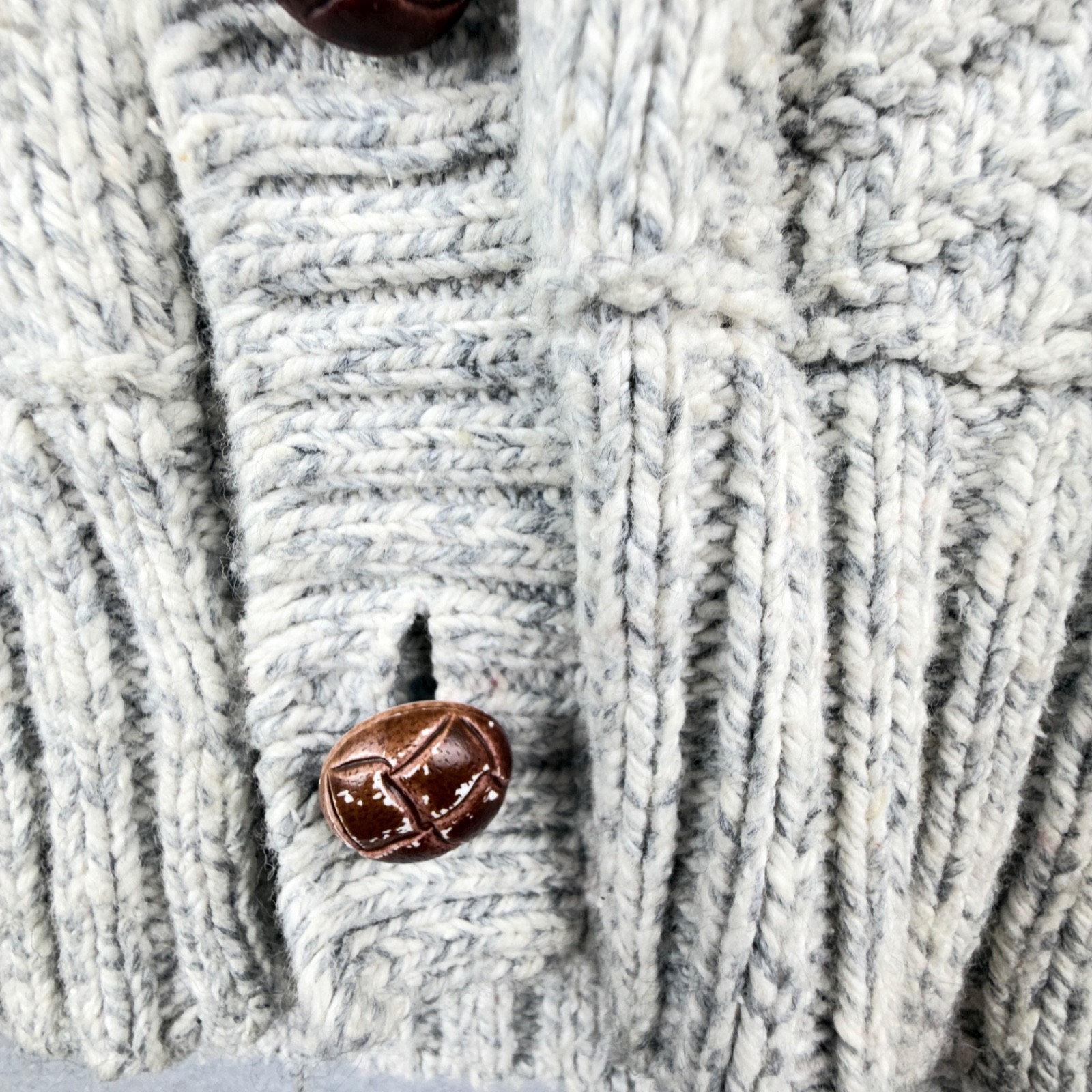 Vintage Woolrich Cardigan Sweater Large Gray Textured Knit USA Cotton Button