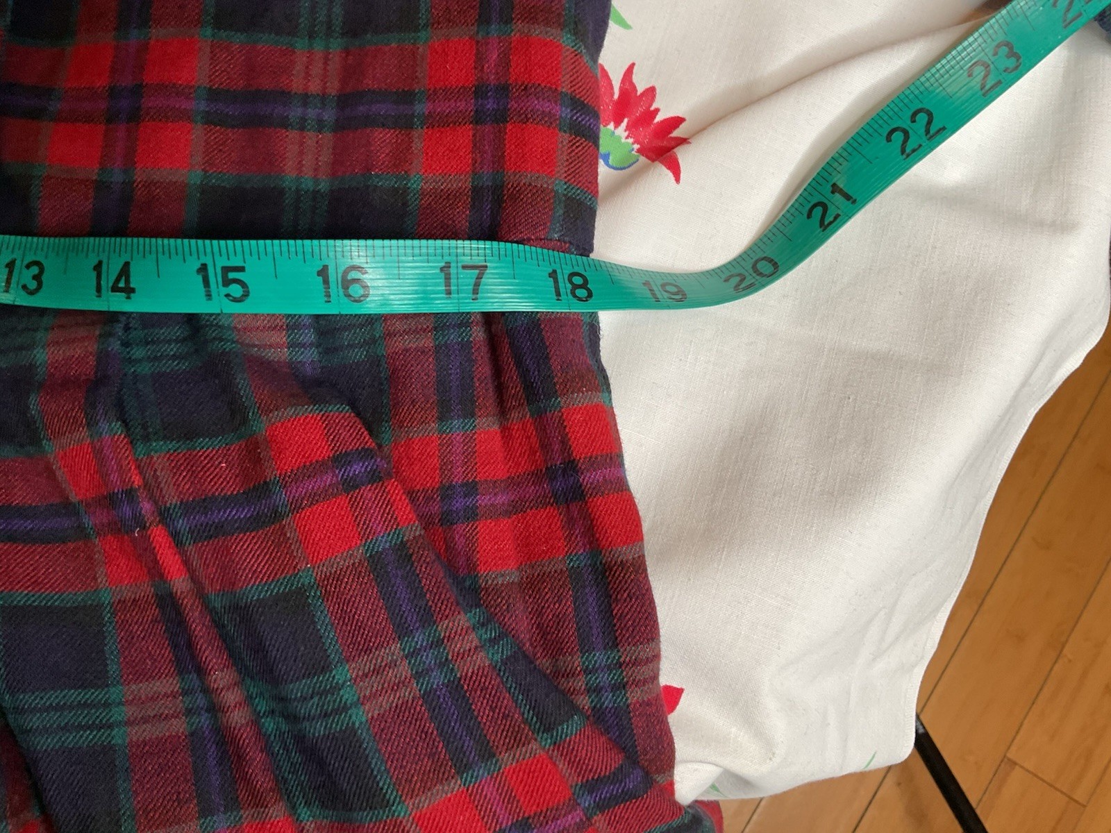 Laura Ashley VTG Wool Tartan Plaid Dress Sz 12 Red Velvet Modest Darker Colored