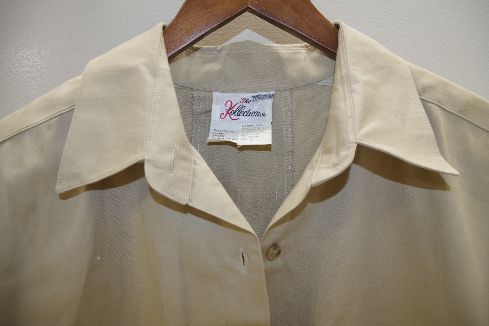 P2 NEW The Kollection 18 vintage 100% Cotton khaki tan Shirt Dress Taiwan R.O.C.