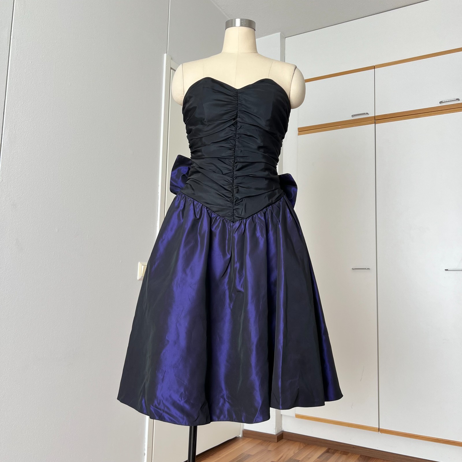 1980s Taffeta Prom Party Dress Bow Back Ruched Cocktail Strapless Gown EU 36