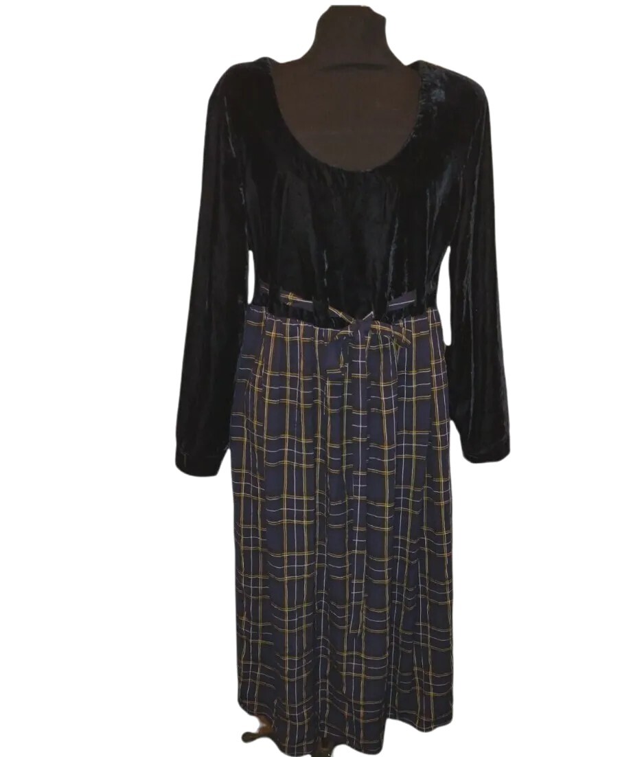 C. W. Rose Vtg Navy Velvet Top Long Sleeve, Plaid Bottom Modest Dress 14P NWT