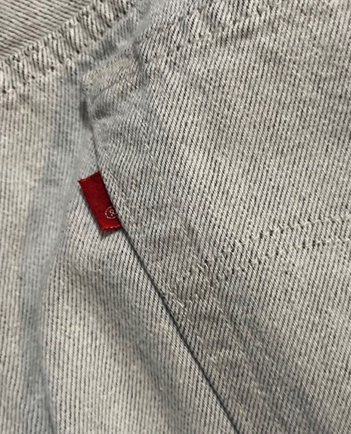 Vintage Levis 501 Jeans Womens 32×34 Button Fly Gray Denim Straight USA Made 80s
