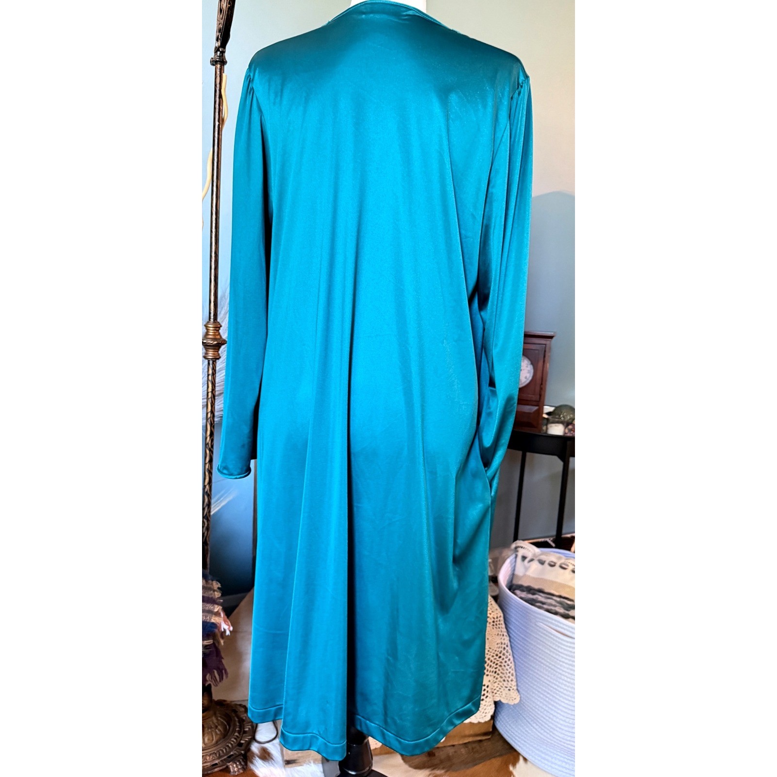Vintage 1980s Vanity Fair Peacock Blue Nylon Tricot Lace Nightgown