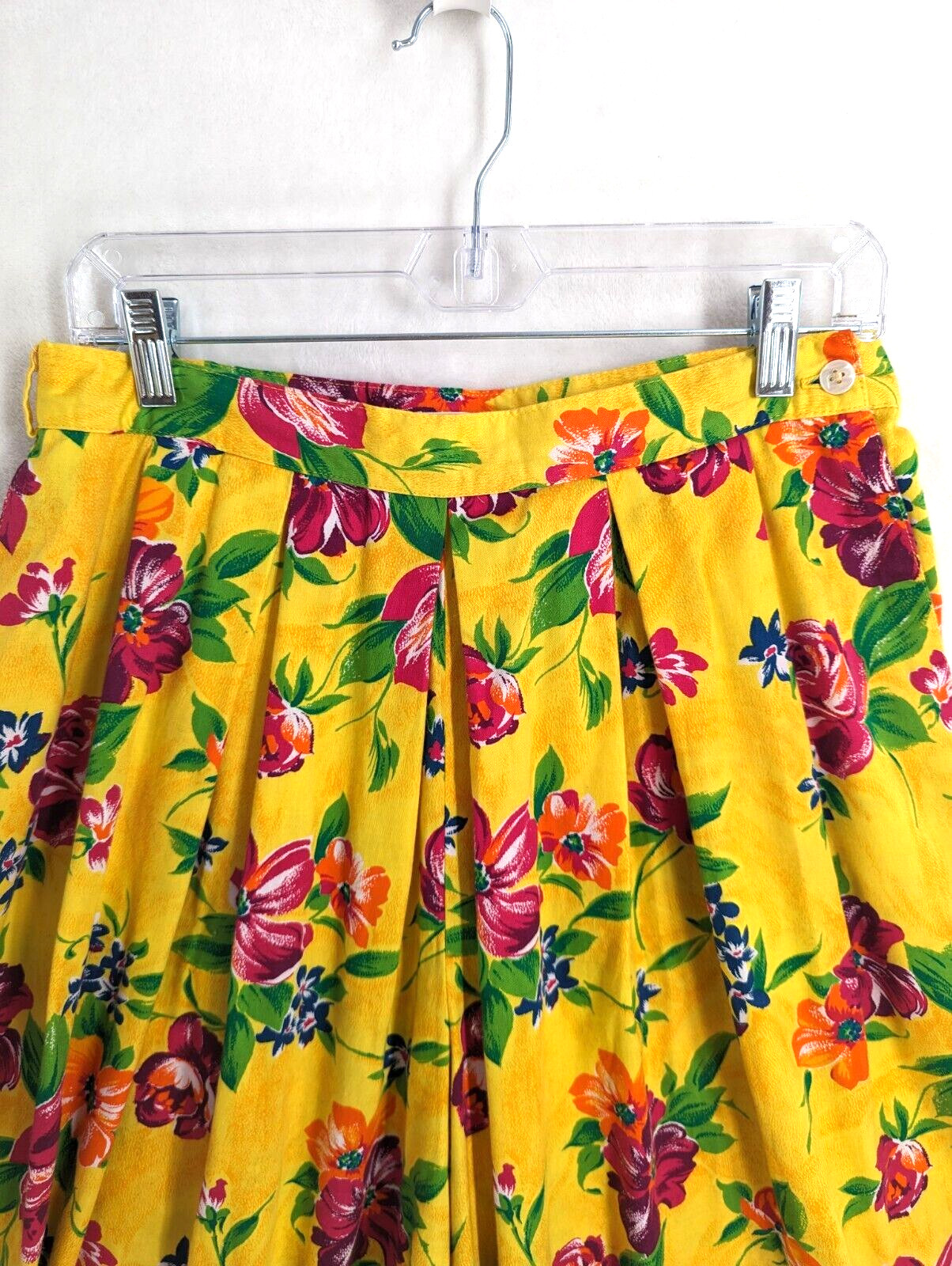 Talbots vintage women’s yellow floral cotton gaucho pants/ split skirt pockets