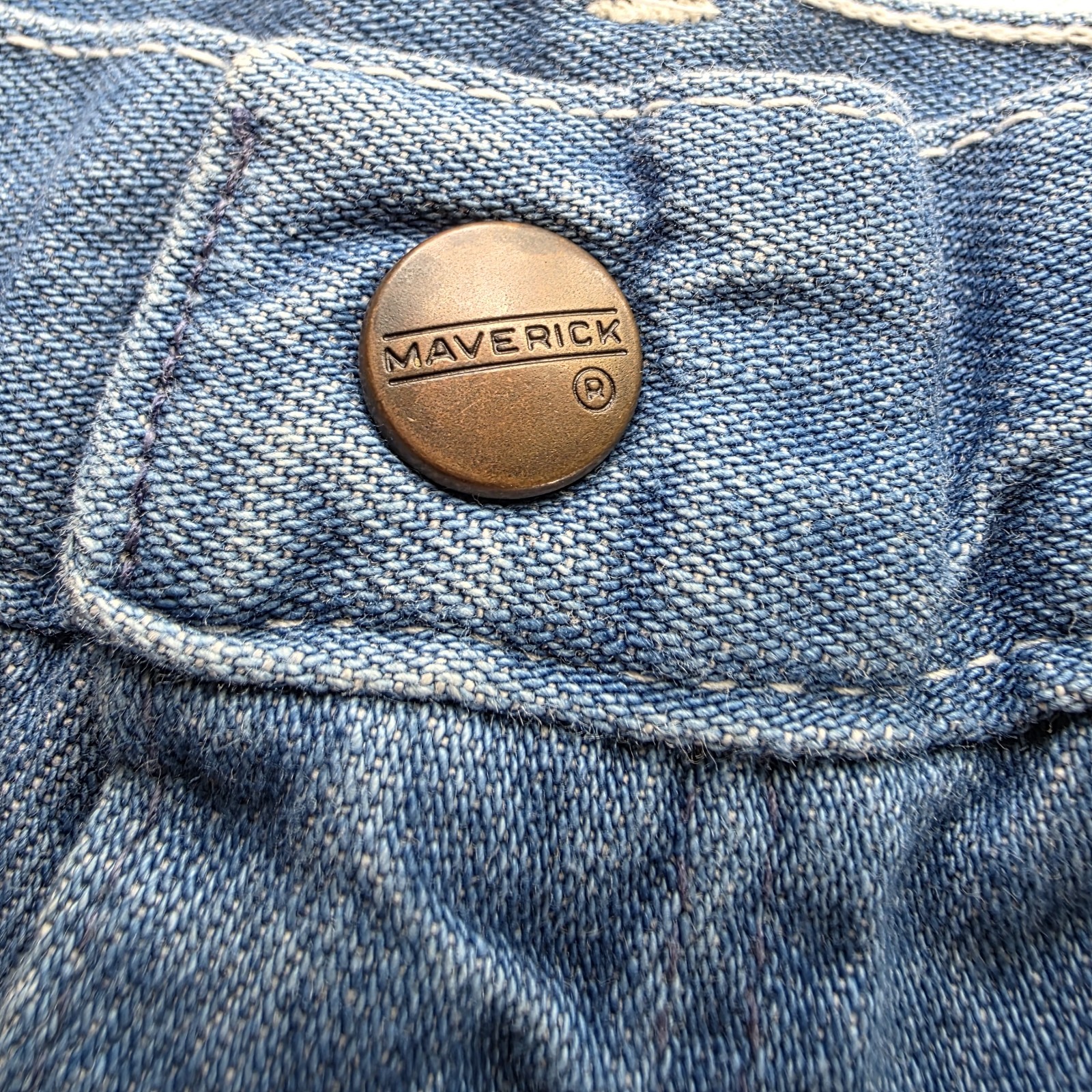 Vintage Maverick 70s Bell Bottom Jeans Blue Denim High Waist Flare USA 13/14