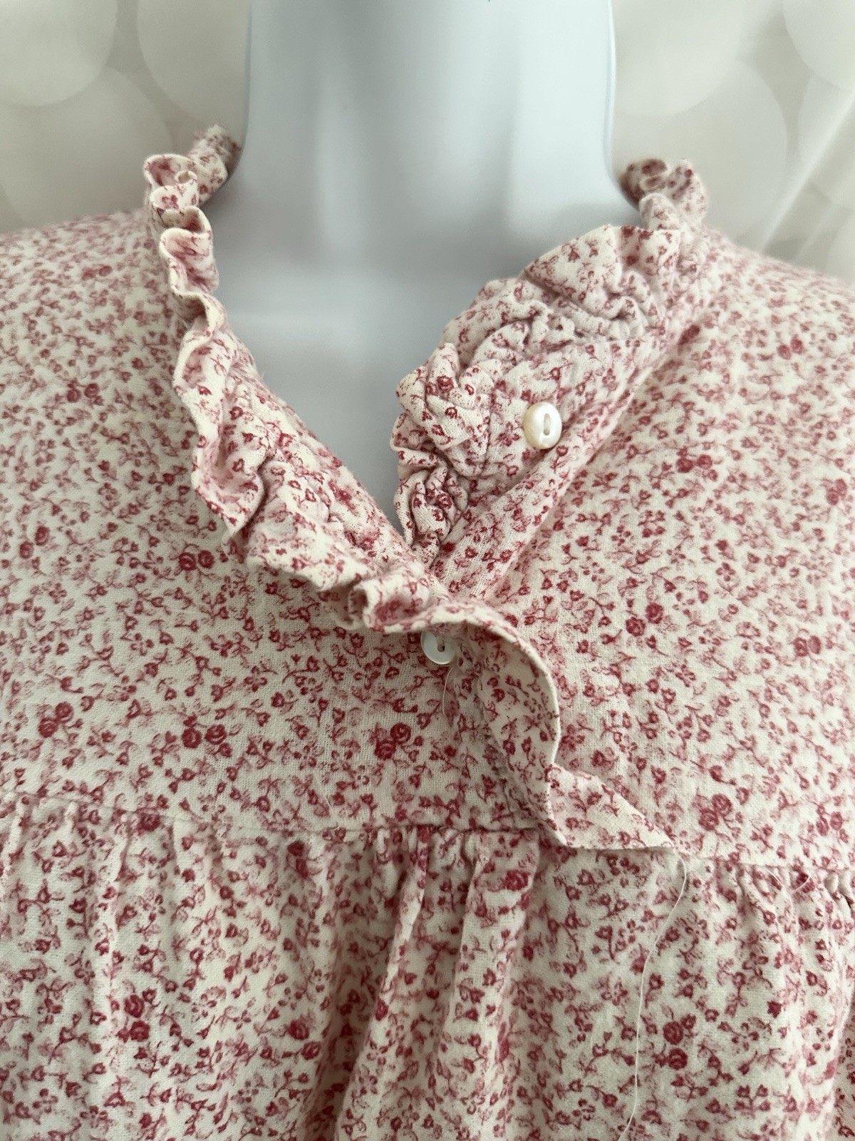 VTG womens M Long Flannel Nightgown Chemise Red White Floral Prairie GrannyCore