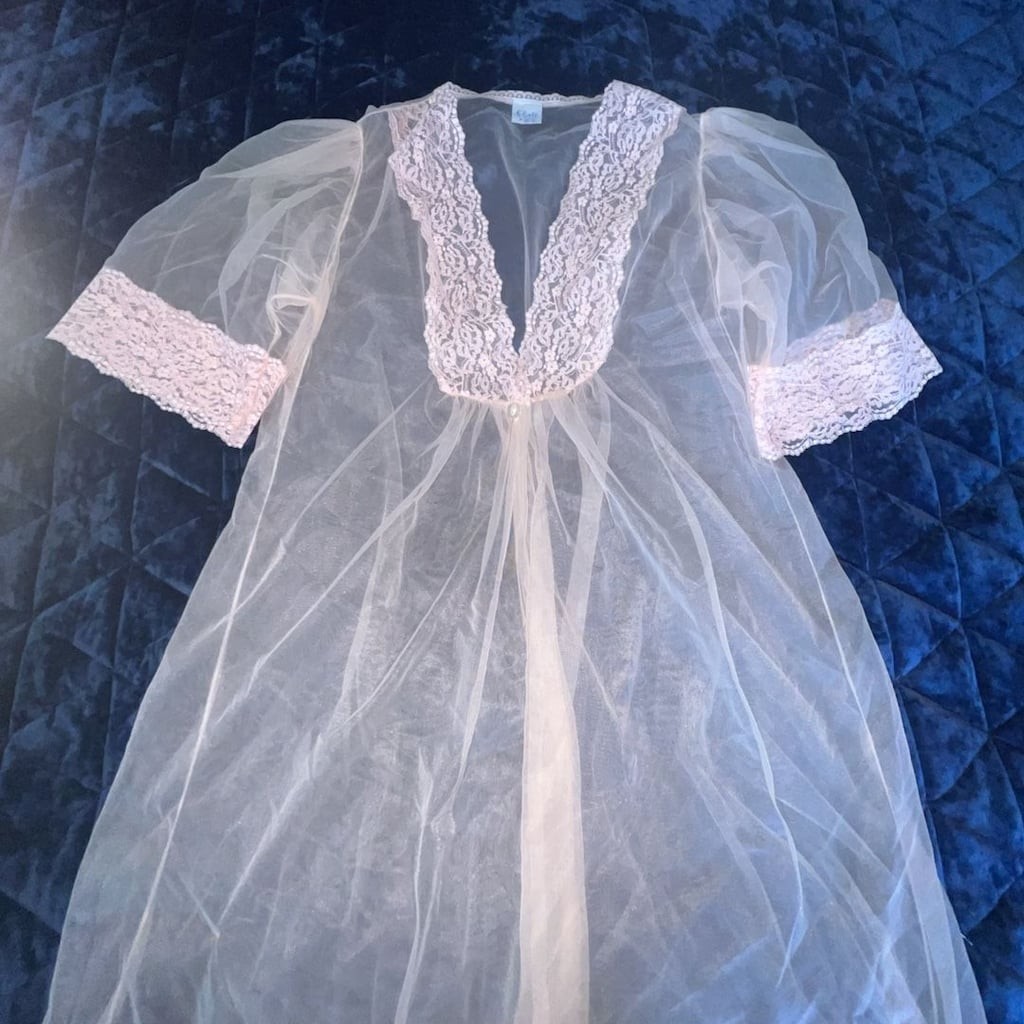 Vintage Elsie of Miami Sheer Pink Peignoir Robe with Lace Trim