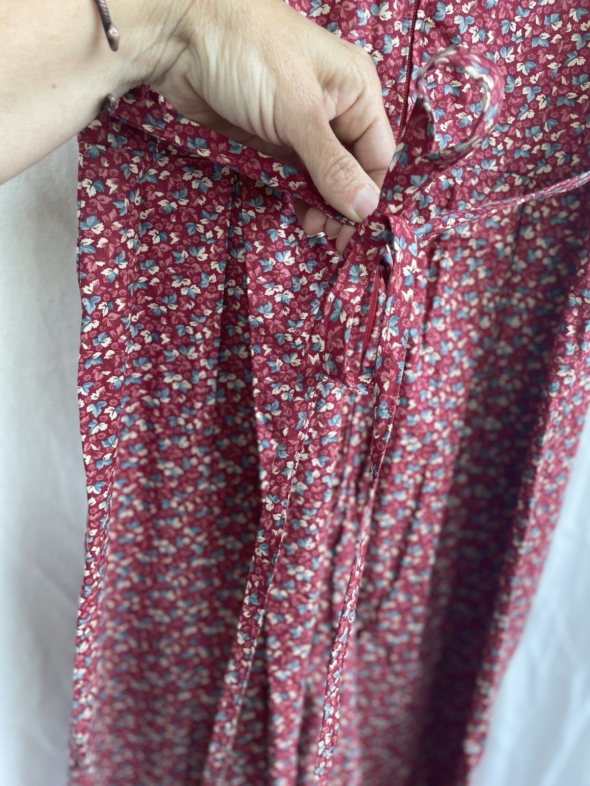 Handmade Vintage Red Floral Dress Cottage Prarie Country Trad Farm Wife S/M