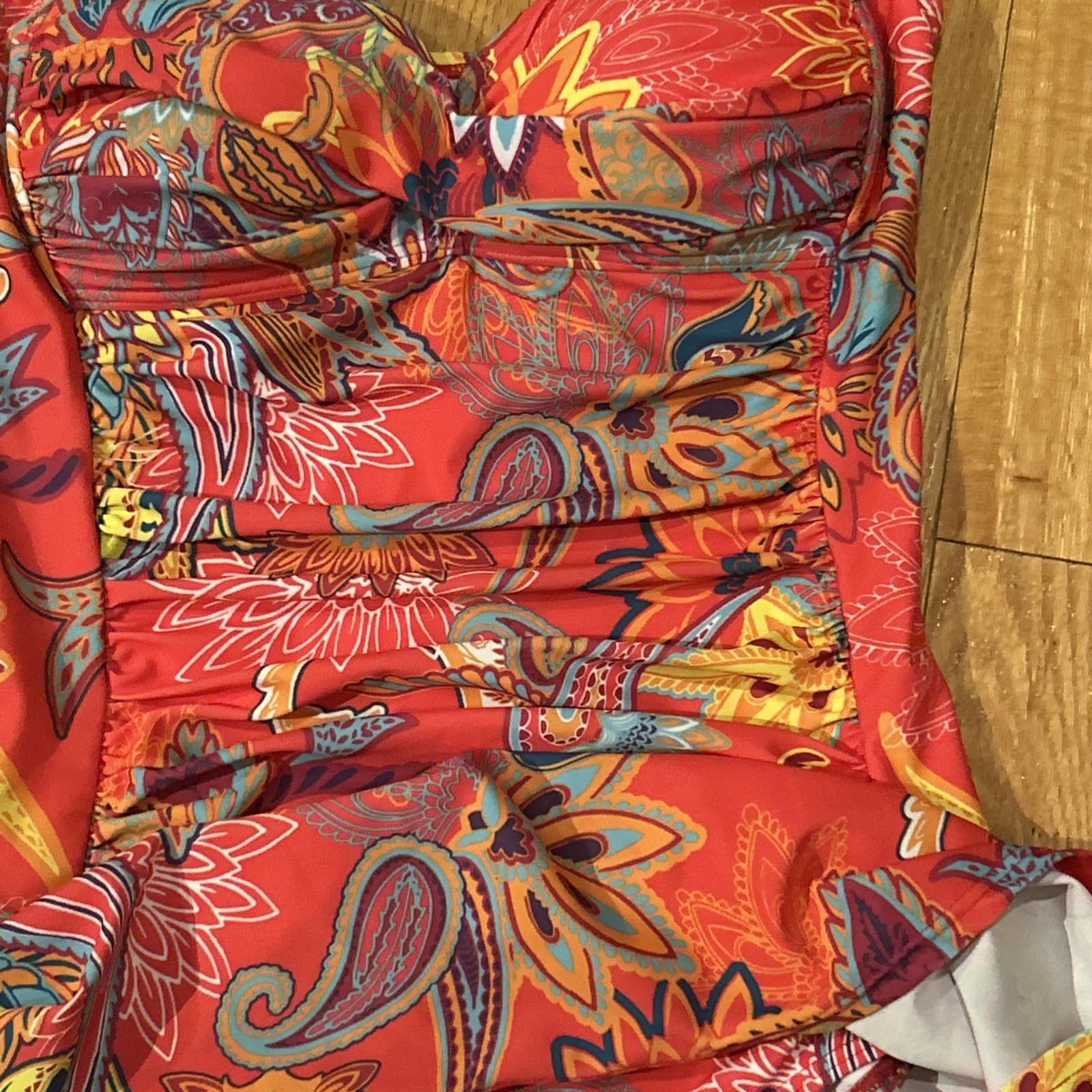 VENUS ONE PIECE SWIMSUIT! Cute Salmon Turquoise Colorful Great Tan Skirt Sz 12