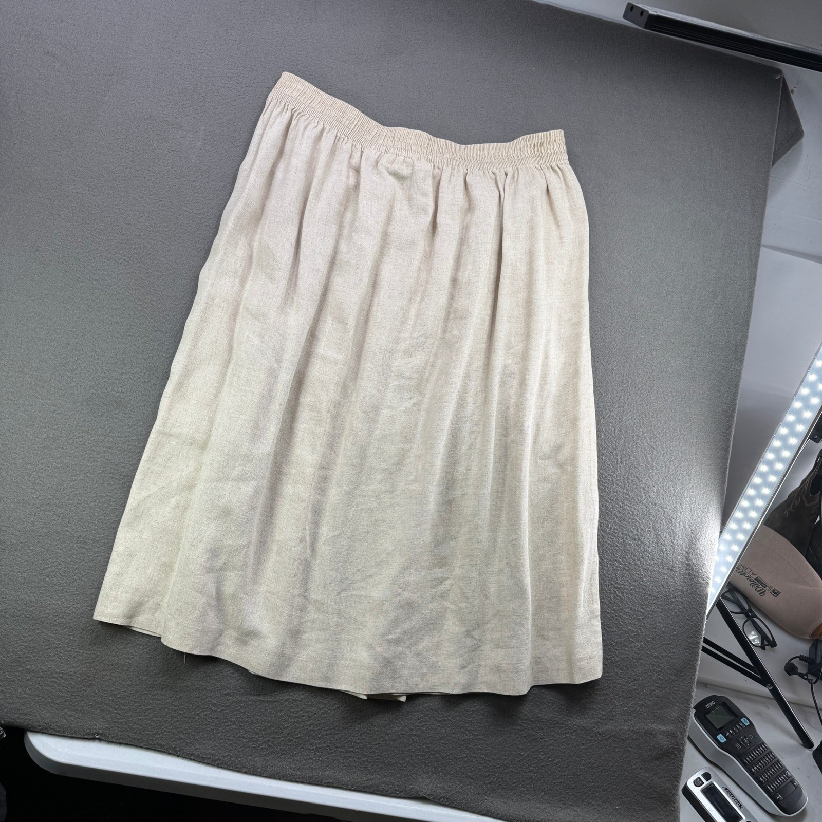 Vintage Kathryn Deene Skirt Women XL Beige Linen Blend Pleated Button Classic