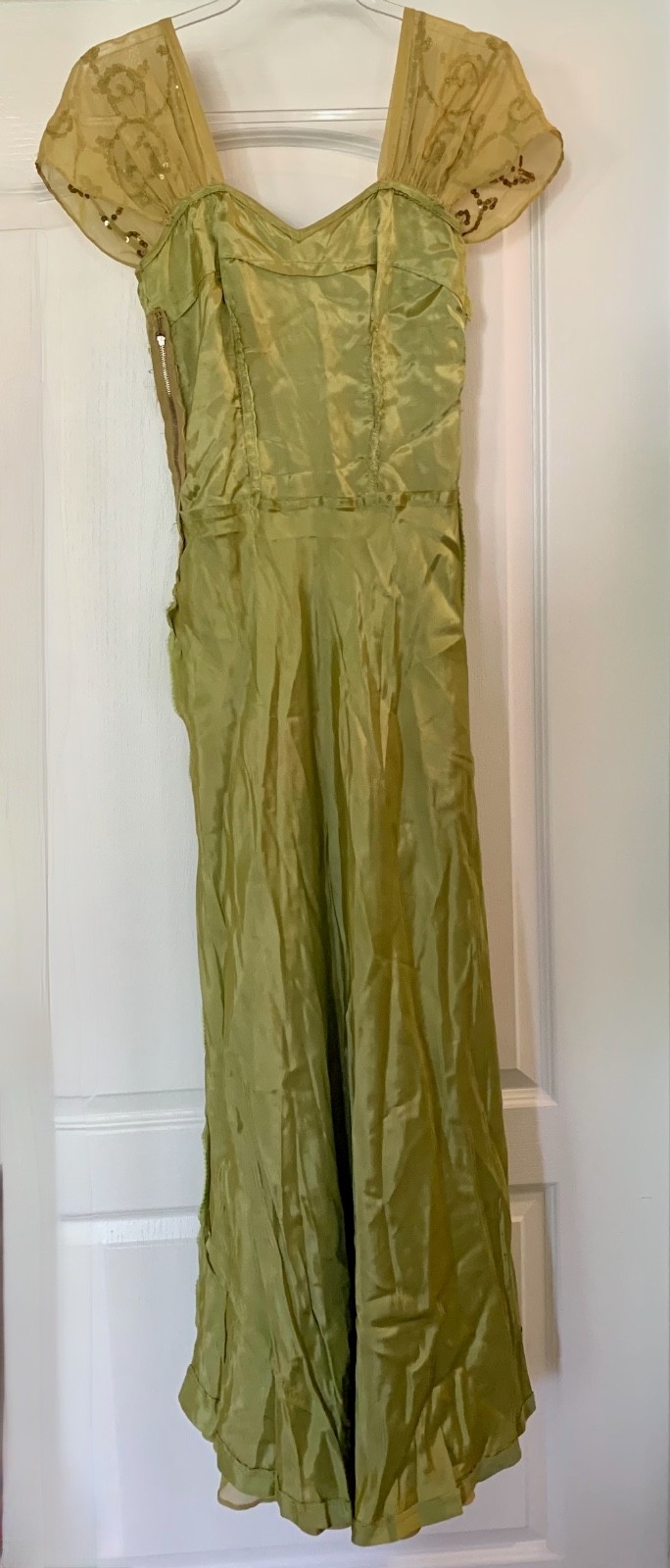 Vintage 1930s Princess Chartreuse green /yellow Chiffon & sequin Gown long Dress