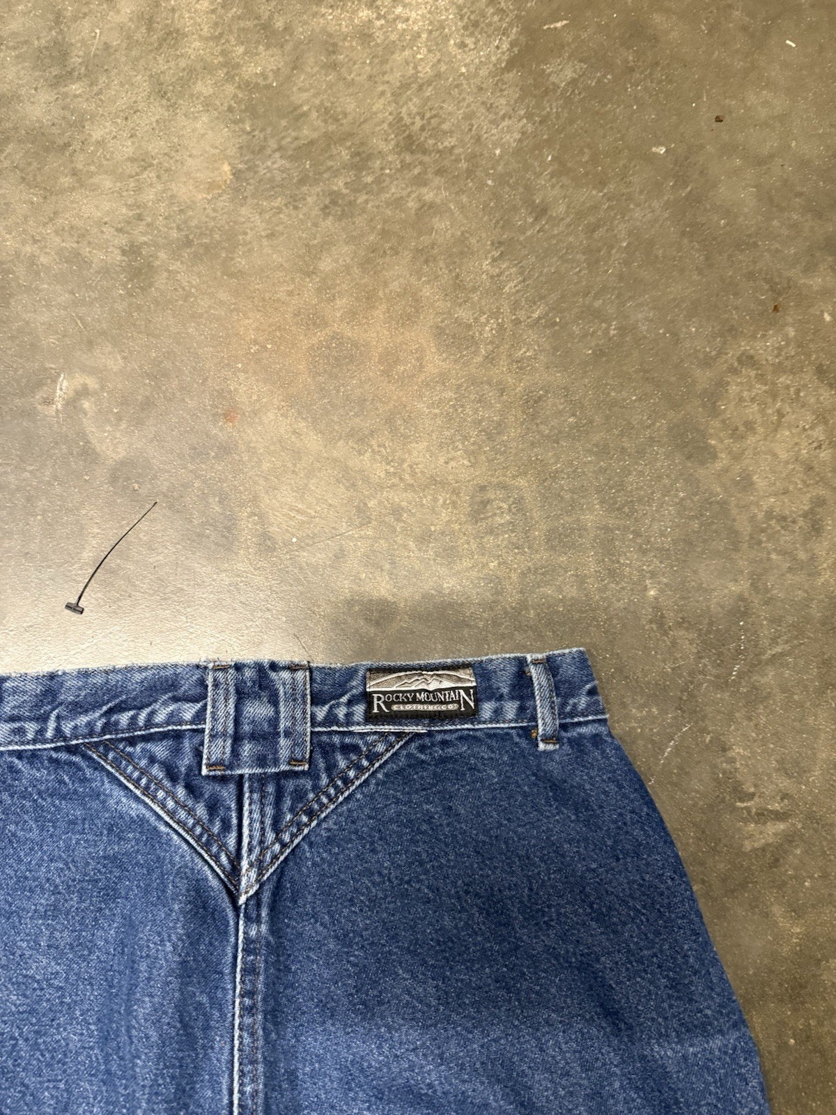 Rocky Mountain Rockies Vintage Blue High Rise Jeans Western Size 11/12 Fit 28×33