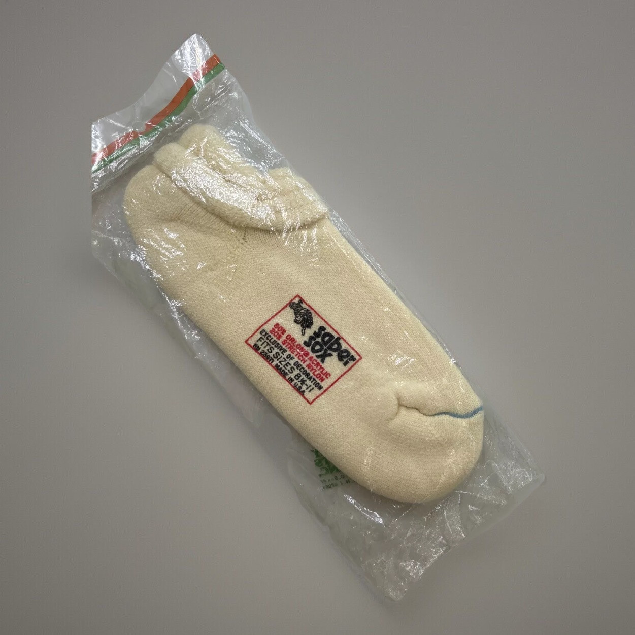 VTG Unisex Acrylic Socks Ankle Low Cut Saber Sox White NOS 8.5-11 USA 80s 90s.