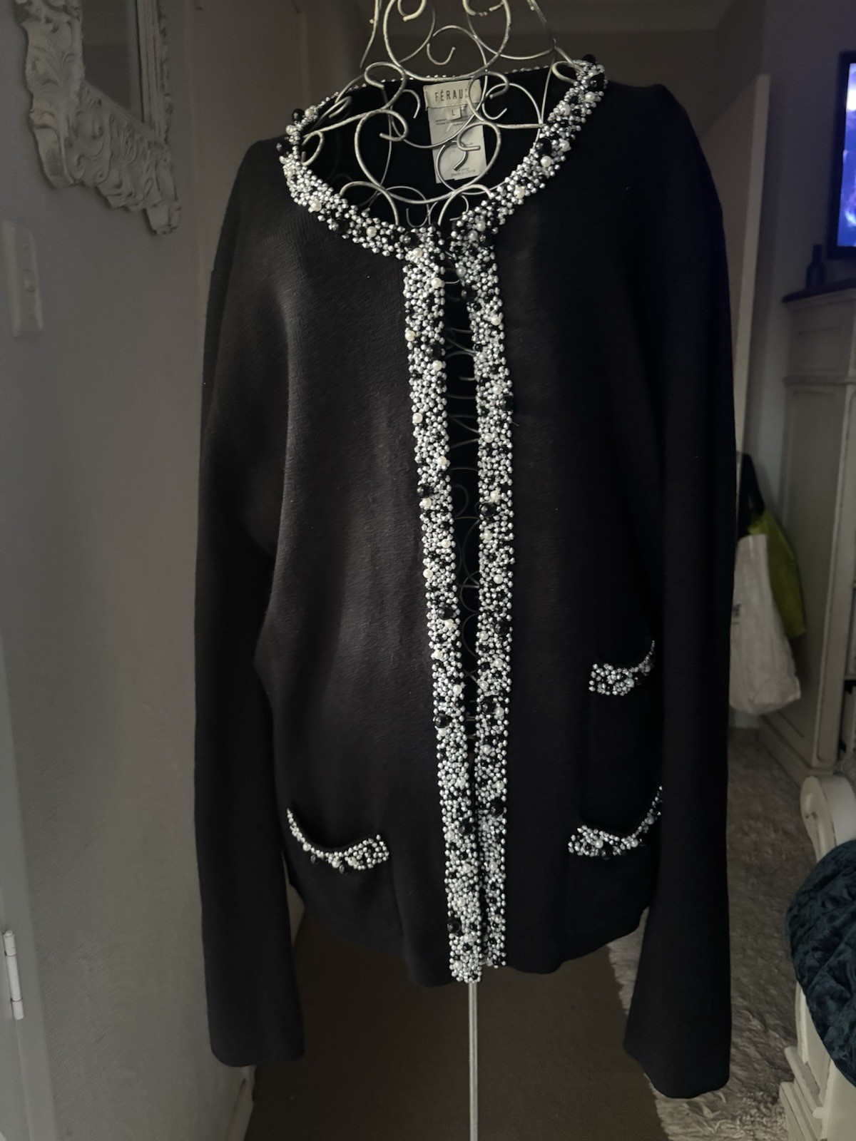 LOUIS FERAUD Silk & Cashmere Black Classic Pearl Beaded Cardigan L