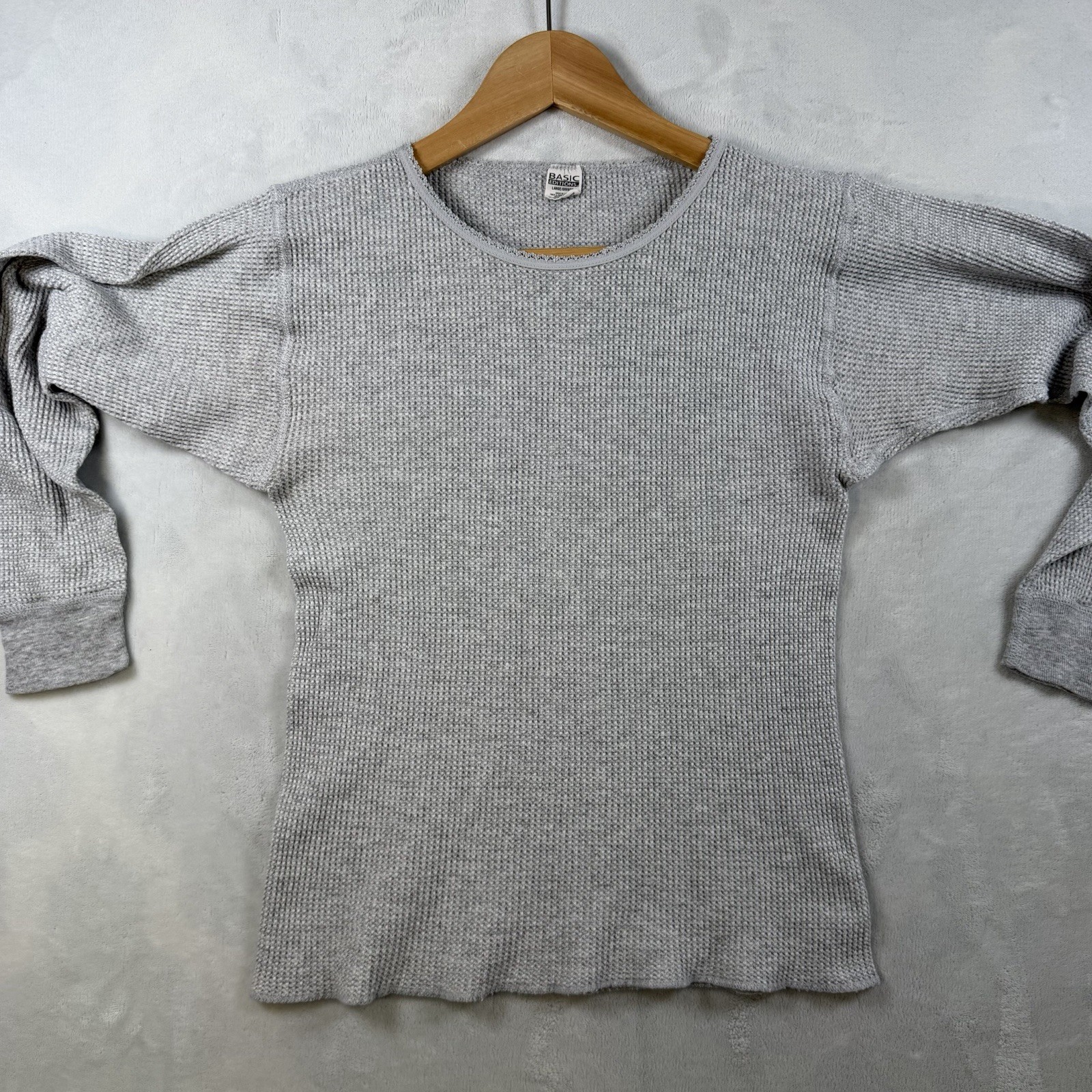 Vintage 80’s Streetwear Thermal Waffle Knit Long Sleeves T-Shirt Women Size L
