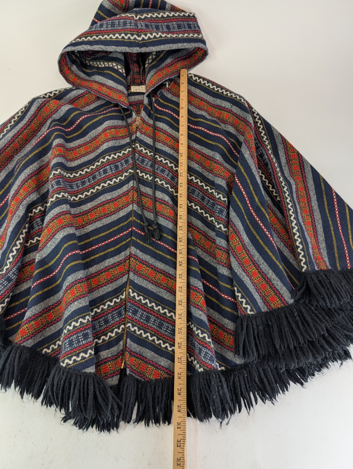 Vintage King Of The Ponchos Country Place Wool Poncho Cape Fringe Zip Aztec