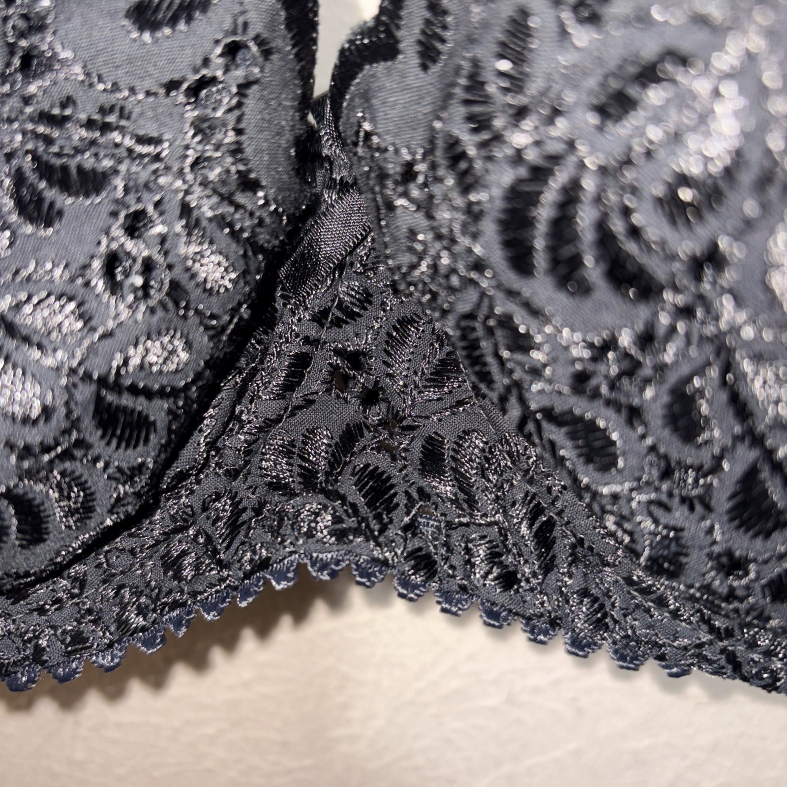 VTG Delicates 34C Bra Black Embroidered Lace UW Sexy Romantic 11935 No Pads