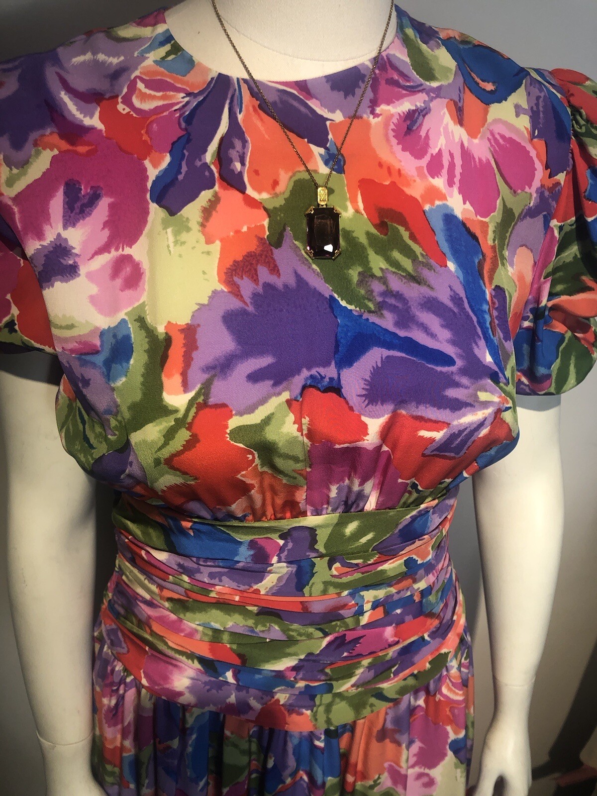 Vtg 80s HORCHOW Silk Floral Dress Size 8 Pouf Sleeves