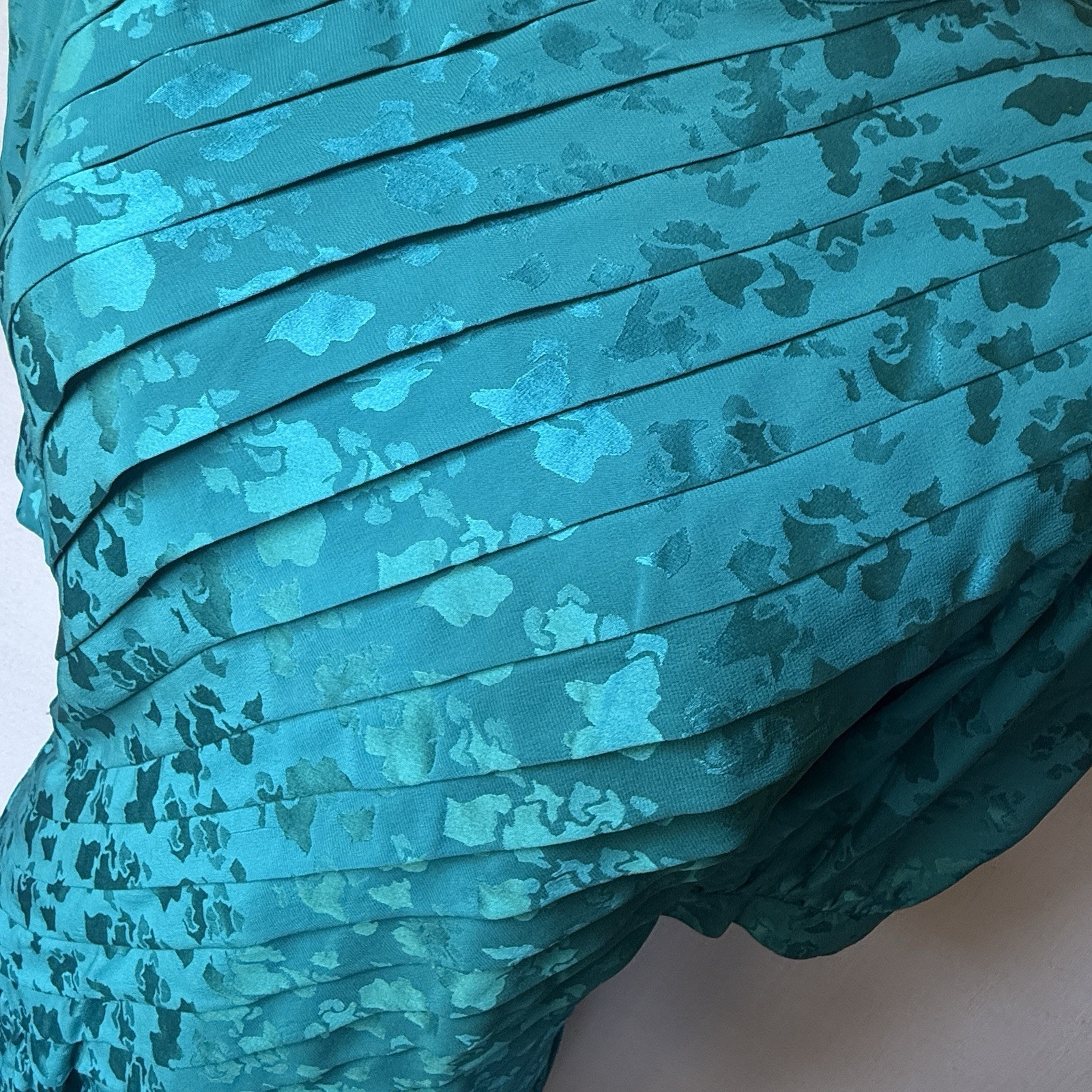 Vintage Women’s Lauren Alexandra 100% Silk Teal Jacquard Midi Dress Sz 8