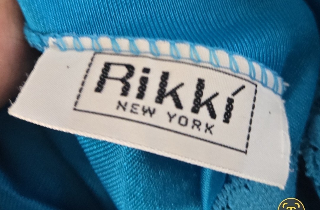 1980s RIKKI NEW YORK Vintage Turquoise Nylon Nightgown With Lace Trim Size 44