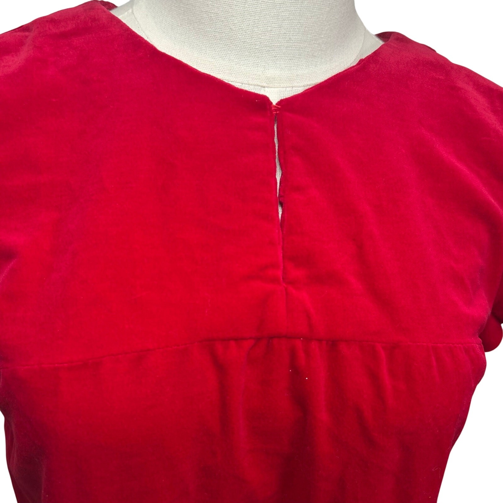 VTG 60s Red Velvet Mini Dress S Keyhole Bespoke Babydoll Glam Twee Retro Mad Men