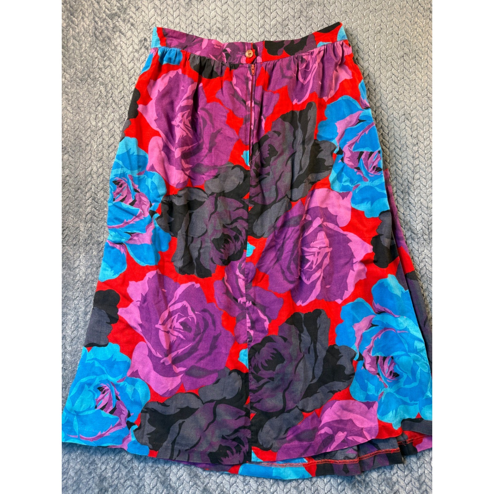 Great Connections JCPenney Vintage Floral Midi Skirt Red Purple Blue Rayon Boho
