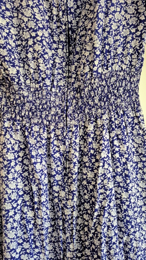Ms. Darby Vintage Blue & White Summer Floral Midi Dress Size 6 – Fit & Flare