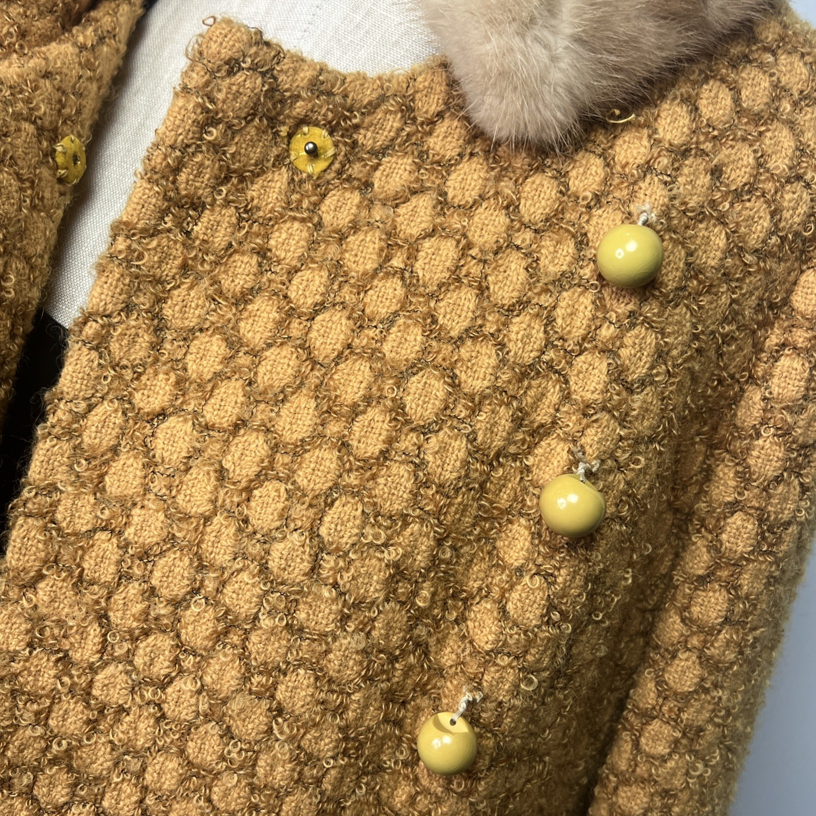 VTG 1950s 1960s Bouclé Bubble Wool Coat Mink Collar Sculptural Mod Princess M