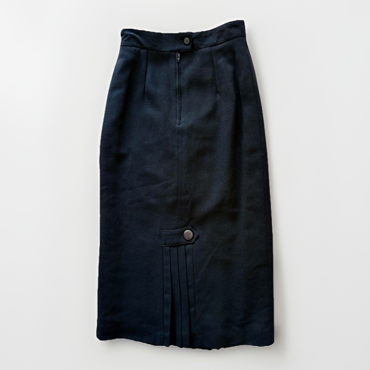 VTG Gorgeous Lasserre Paris Black Wool Pencil Skirt Pleated Buttons Size 38