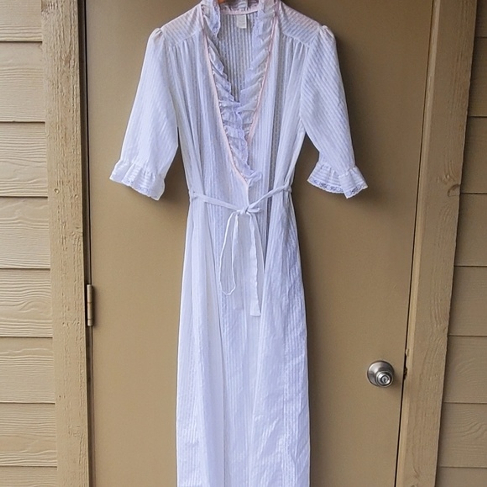 Vintage Jennifer Dale White Polka-dot Sheer Robe size 11