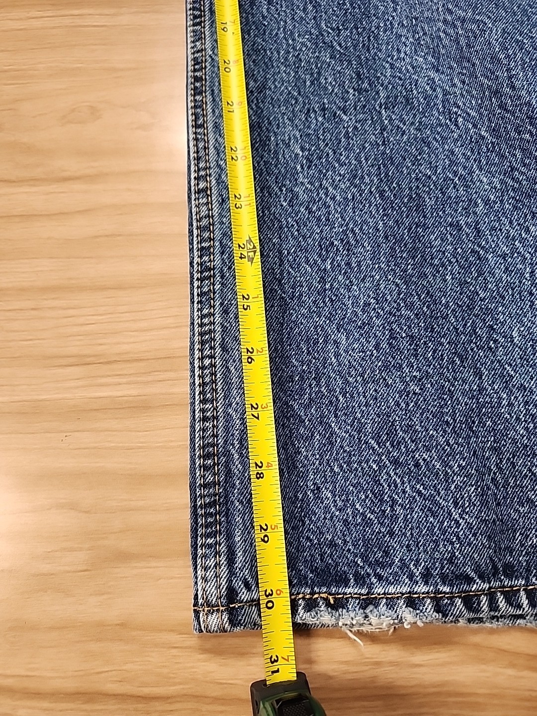 Vintage Levis With Big E Leather Patch Acid Wash Blue Low Loose Sz 26×32 Frayed