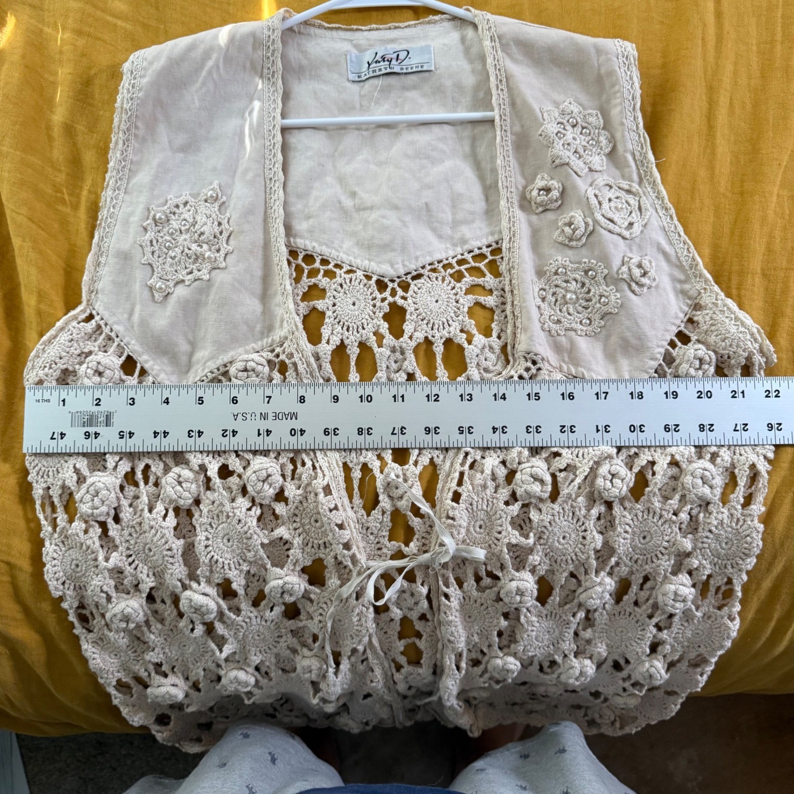 Vintage Kathryn Deene Katy D Crochet Vest Cream Floral Pearl Embellished Boho