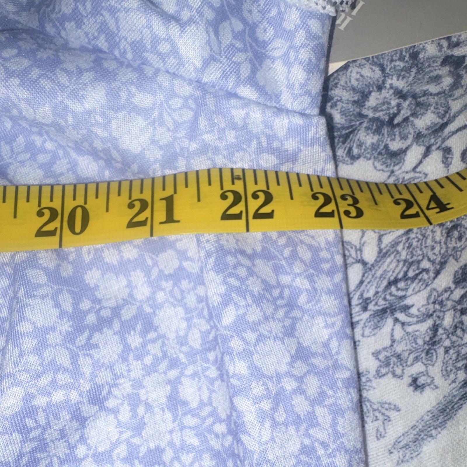 Lorraine Vintage Blue Floral Lace Trim Nightgown Size L 091590