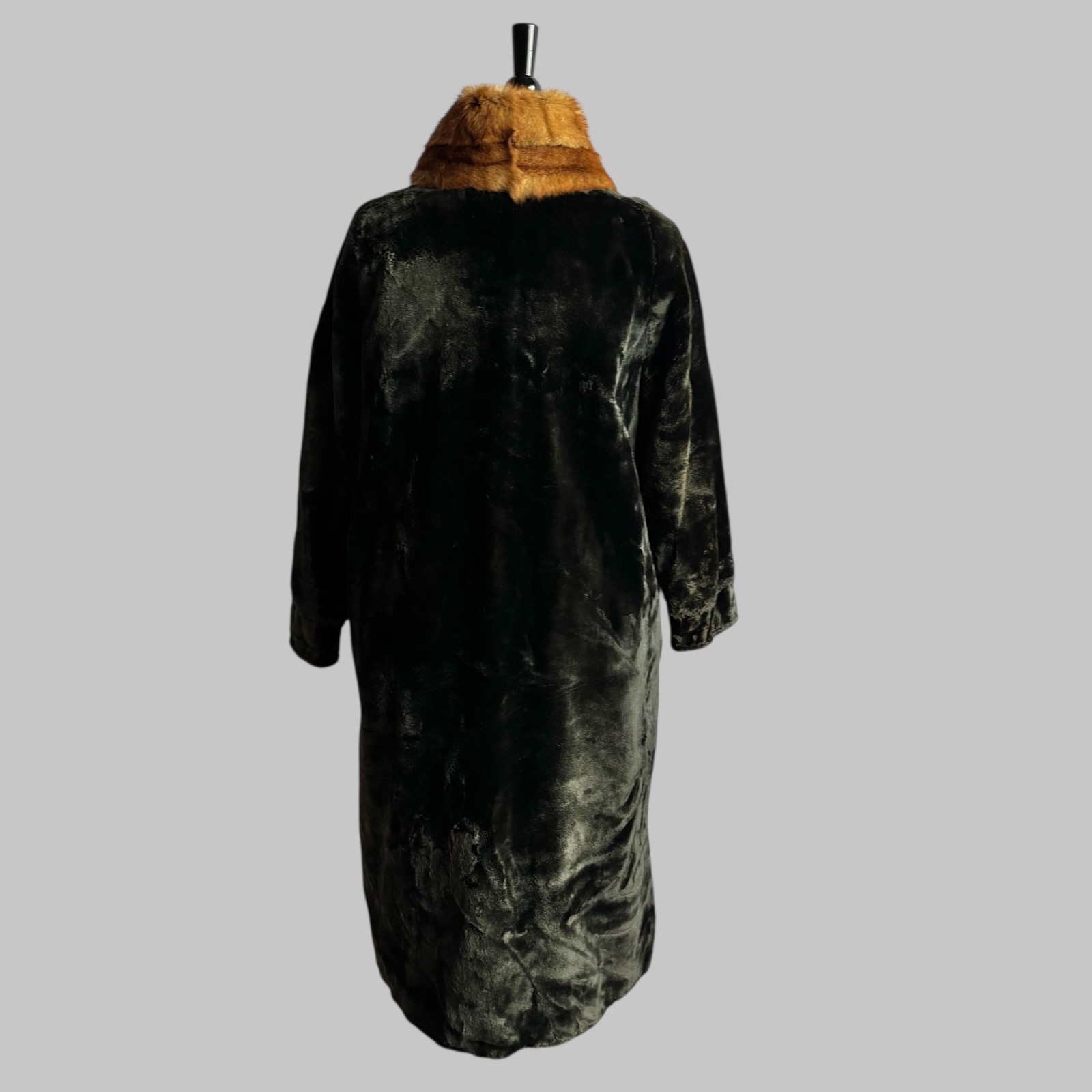 Vintage Antique 1920s Flapper Black Plush Plush Coat Brown Fur Collar