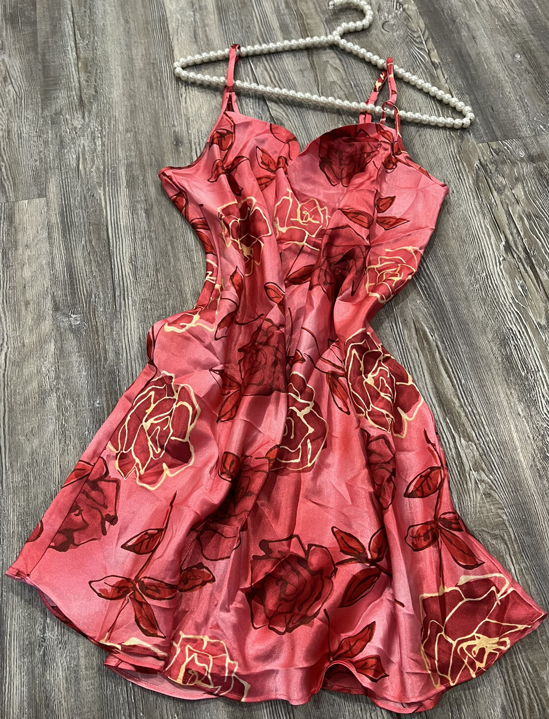 VTG80’s Alexandra Nicole Women’s Red Pink Roses Doubled Spaghetti Straps Slip M