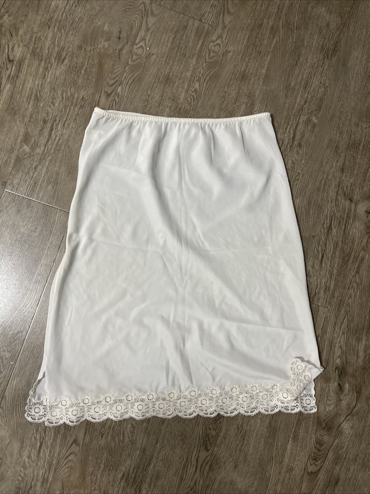 Vintage Bert Yelin for Iris Very Rare USA Satiny Half Slip Embroidery Lace Large