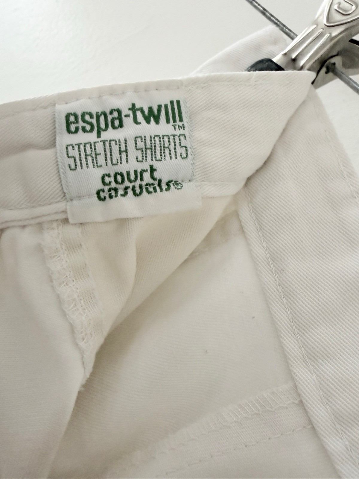 1970s Court Casuals High Waist White Tennis Skort Shorts Stretch Twill Patina 24