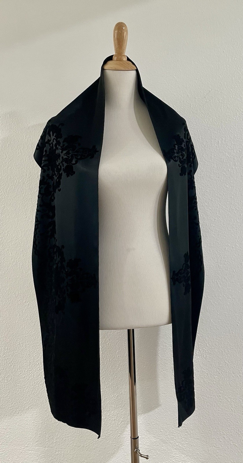 VTG 90s/Y2K Renaissance Style Satin/Velvet Black Maxi Dress Goth Prom Party Sm