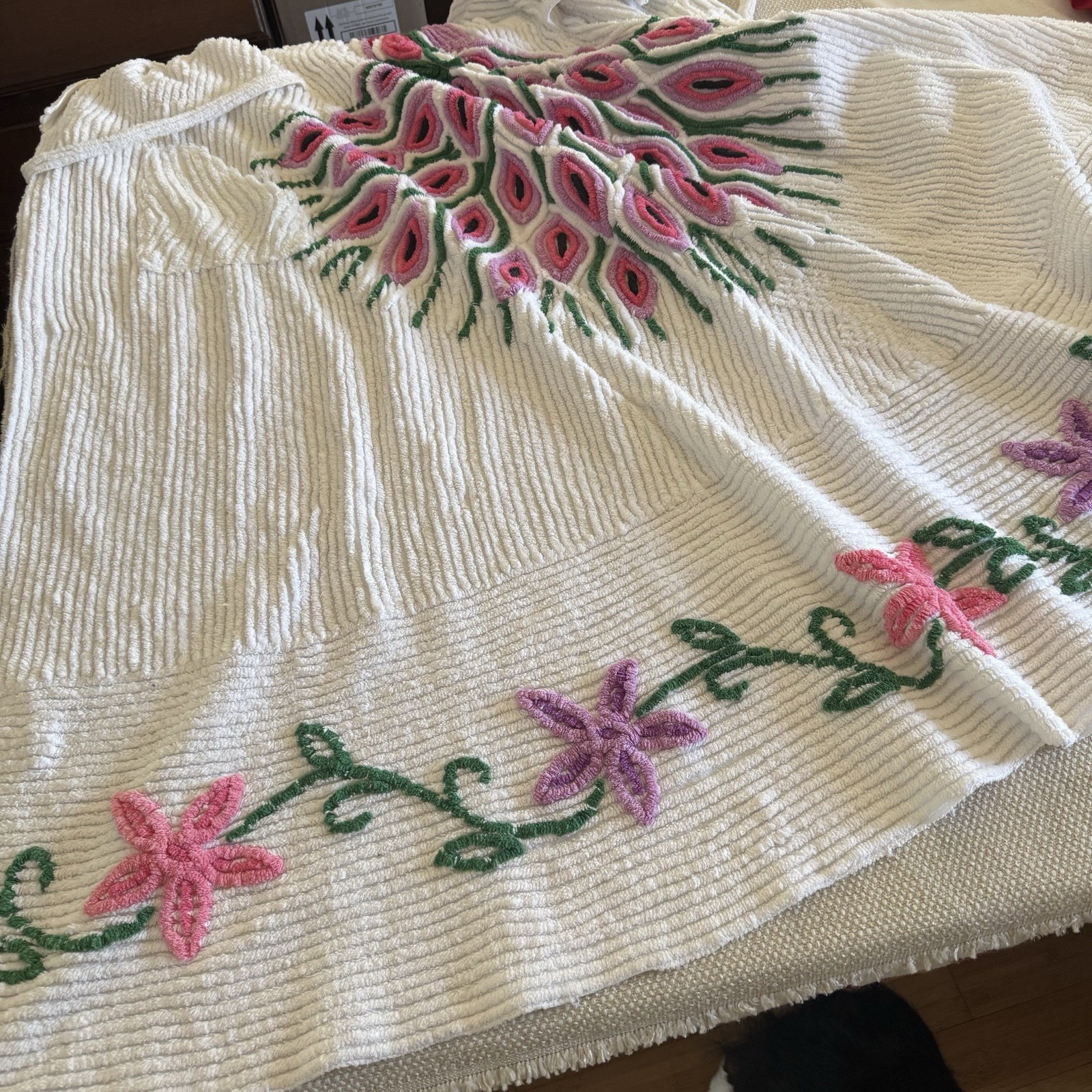 Vintage Peacock Floral Chenille Bath Robe Long White Housecoat Cottage 40s 50s
