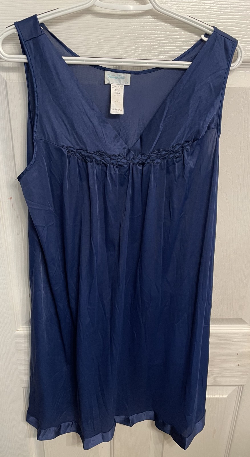 Vintage VANITY FAIR Nylon Short Nightgown 830-097 Size LARGE Dark NAVY BLUE
