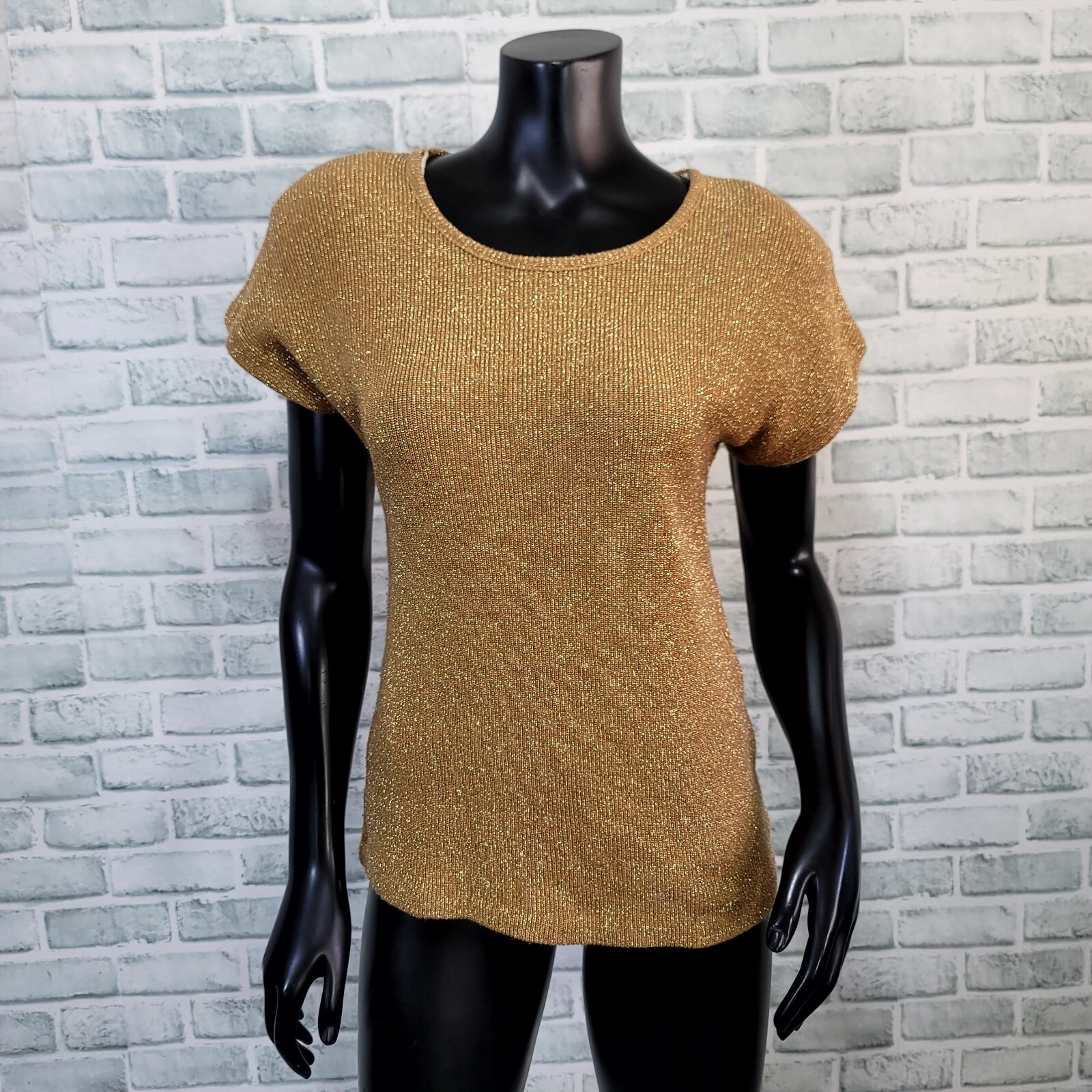 Vintage 90s City Girl Sport Gold Metallic Knit Cap Sleeve Top Shoulder Pads