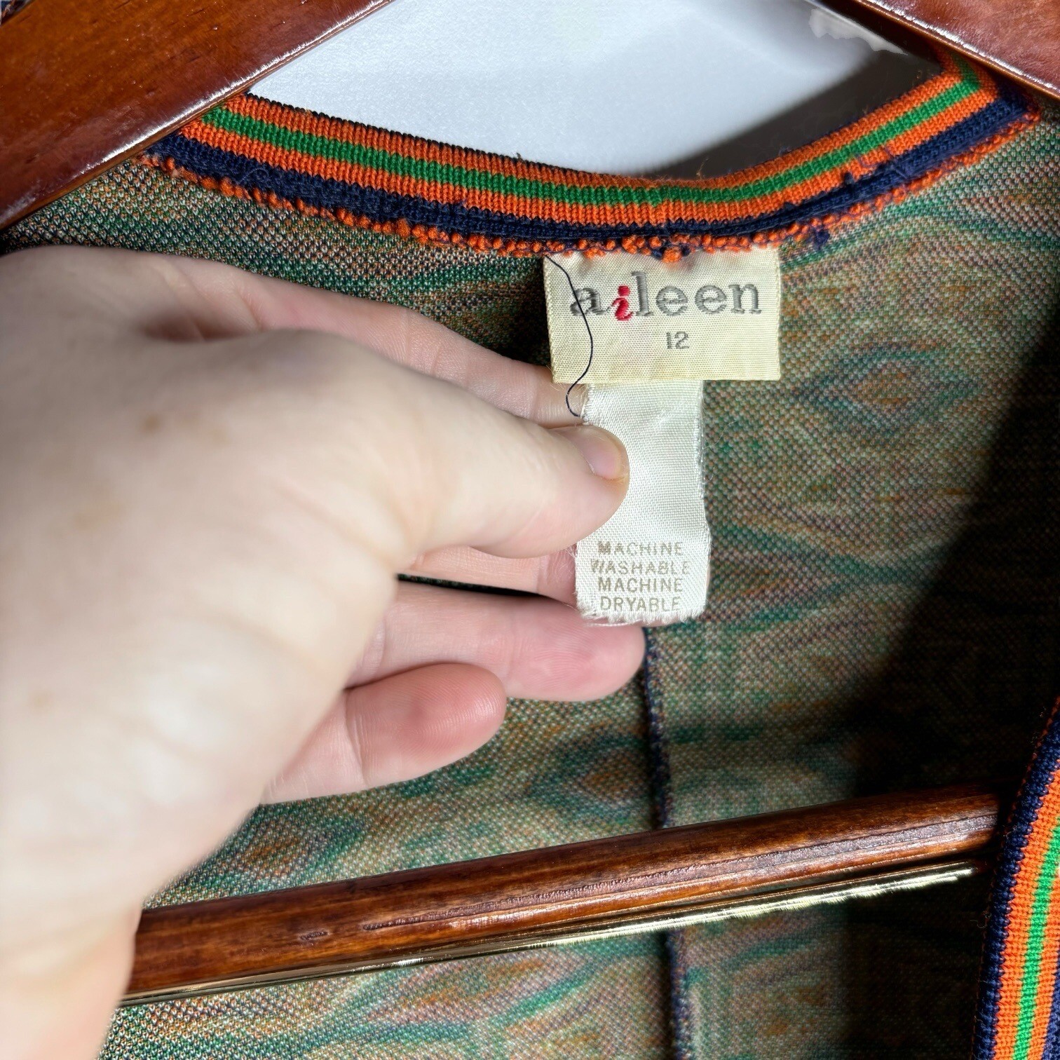 AILEEN Women’s Vest Size 12 Green Orange Blue Funky Pattern Button Front 70s VTG