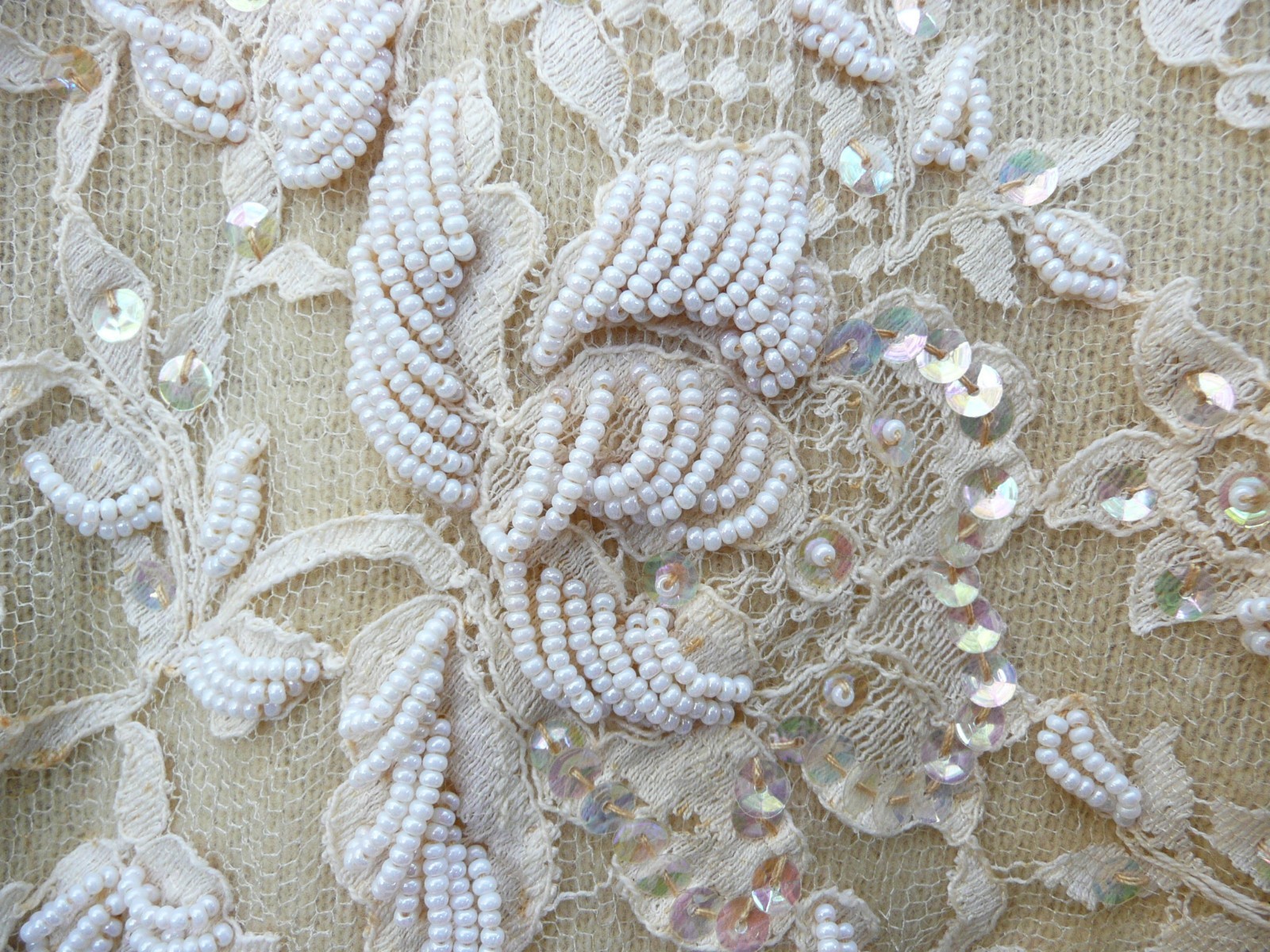 Vintage Golden Phoenix Distressed Ivory Hand Beaded Sweater Size 10 Lamb’s Wool