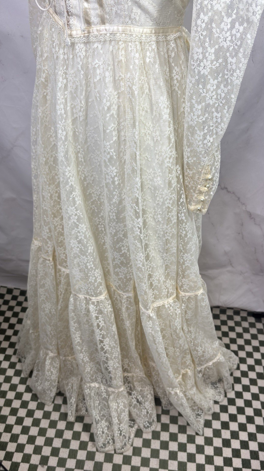 Vintage 70s Gunne Sax Romantic Renaissance Dress Bridal Maxi Cream Lace 5 Bride