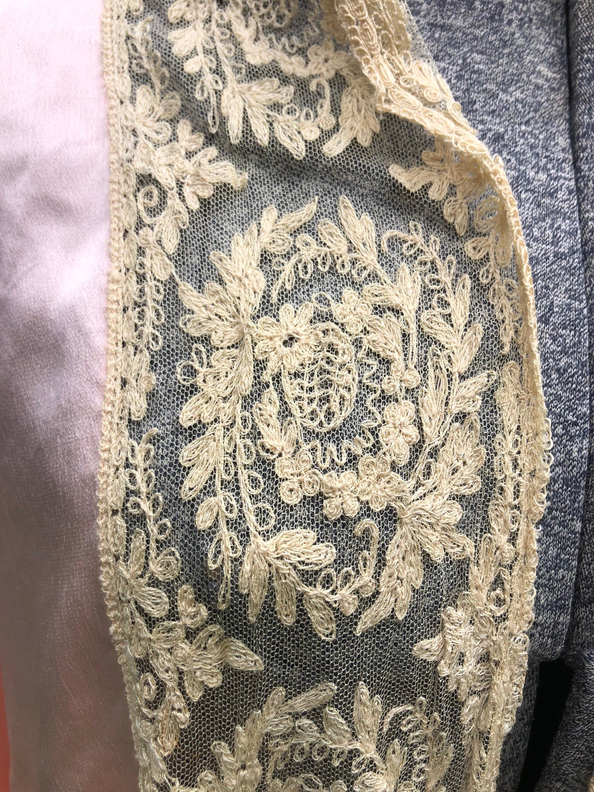 Vintage Antique 1920’s Art Deco Shell Pink Dressing Jacket Brussels Lace