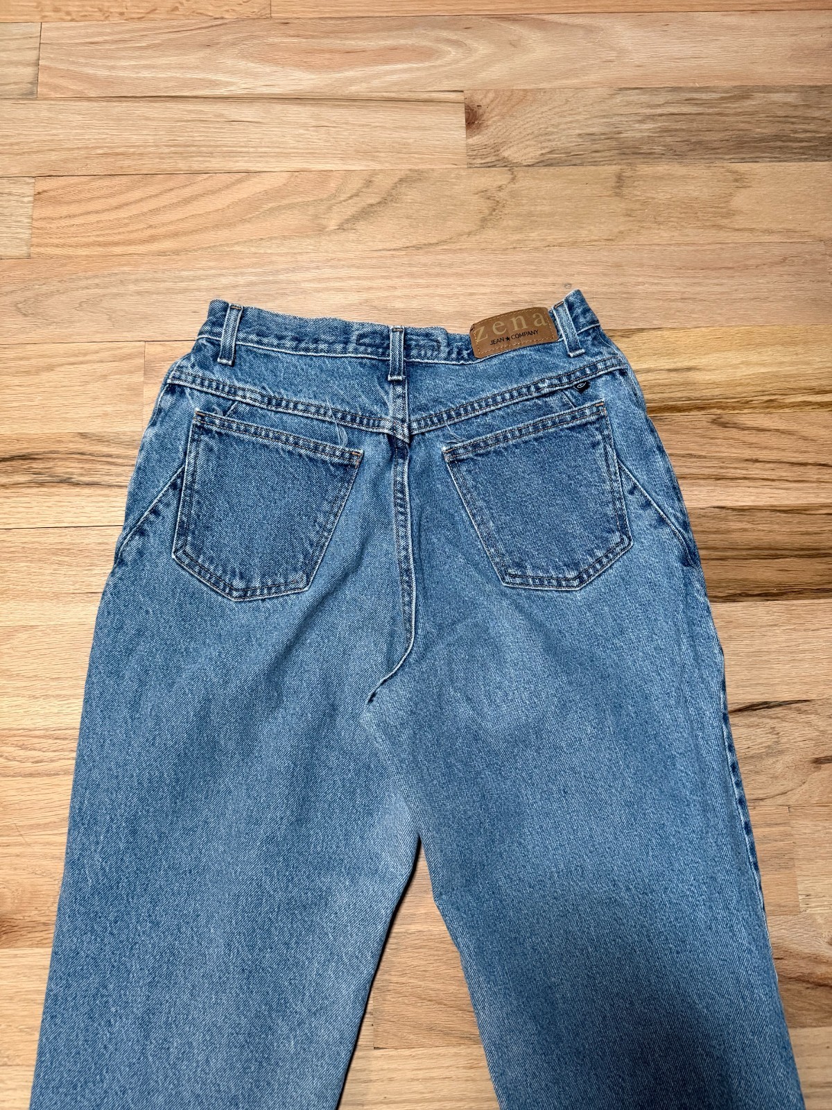 90s Vintage Zena Jeans Company 28×30″ Femme High-Waisted Boot Cut Chic Boho USA