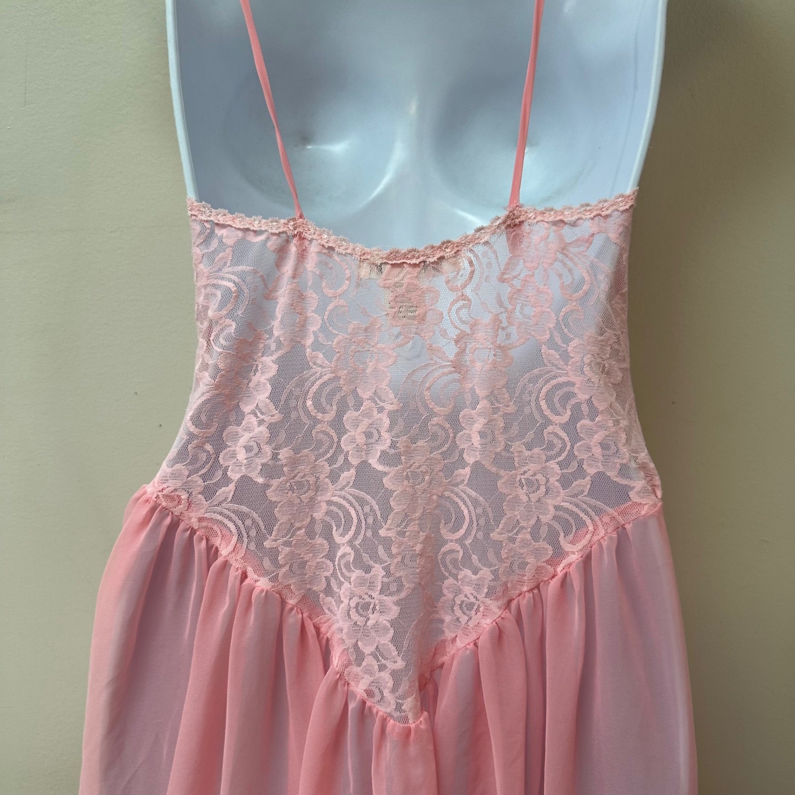 Vintage Fantasies by Morgan Taylor Pink Lace Nightgown Sheer Sleepwear Large USA