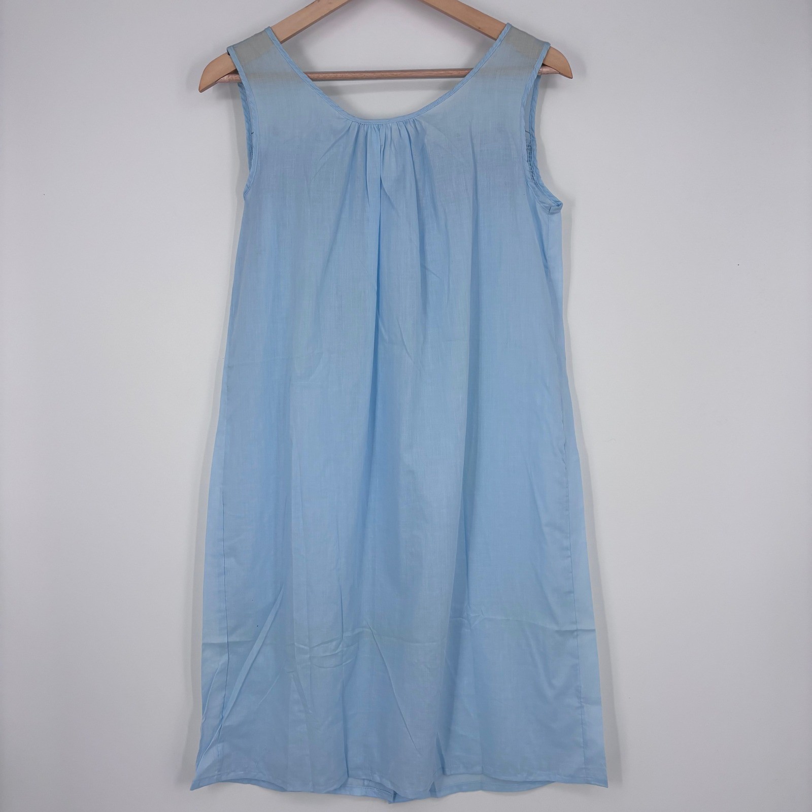 Springmaid Nymphorm Sleep Coat Women Small Blue Smocked Embroidered Vintage NWT